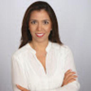 Meet your Posher, Antonieta